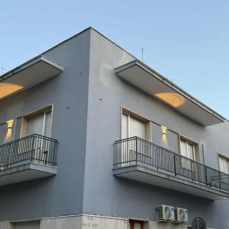 Dril Host 2 Tatil Evi Brindisi