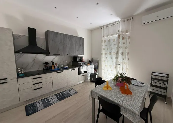 Semesterbostad Dril Host 2 Brindisi