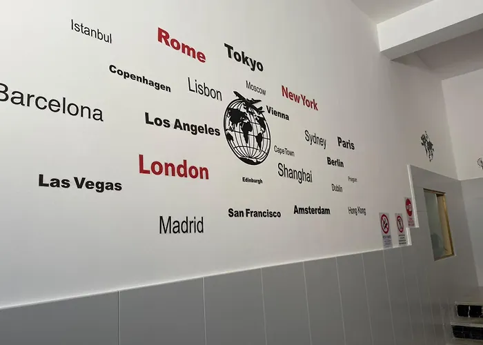 Dril Host 2 Semesterbostad Brindisi