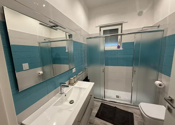 Semesterbostad Dril Host 2 Brindisi