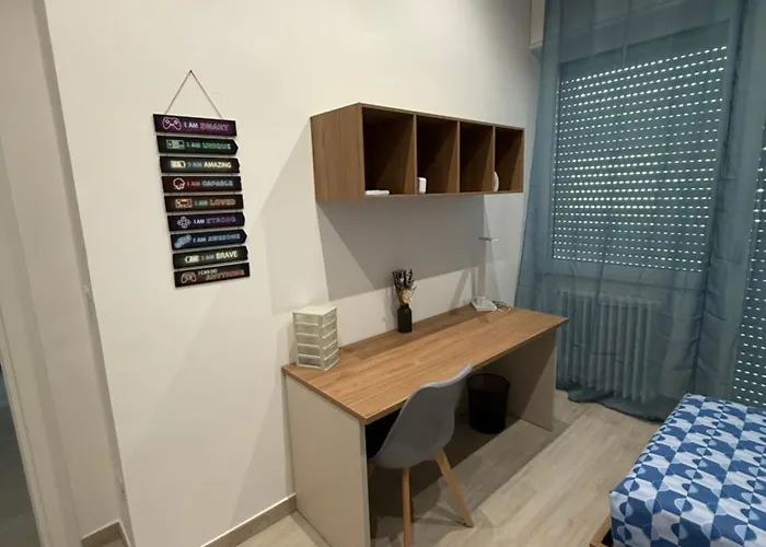 Dril Host 2 Semesterbostad Brindisi